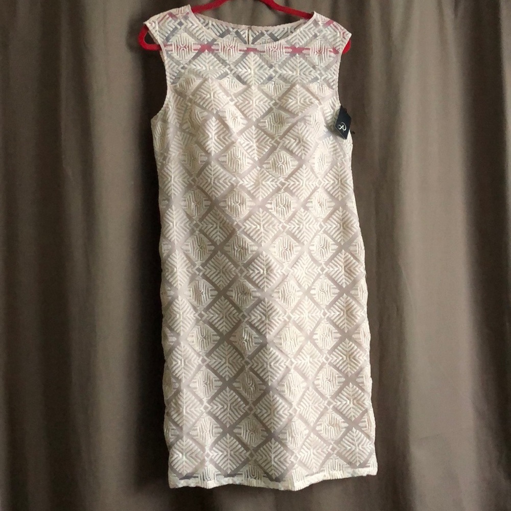 Sheath embroidered gauze cocktail/every day dress